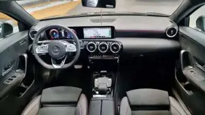 Mercedes-Benz A 180 Bild 12