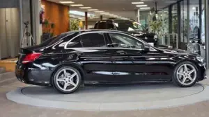 Mercedes-Benz C 180 Bild 11