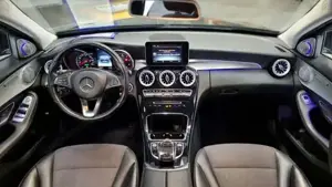 Mercedes-Benz C 180 Bild 18