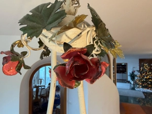9-flg. Pendelleuchte Rosenblüten mit Blättern im Florentiner Stil, HANDARBEIT Bild 2