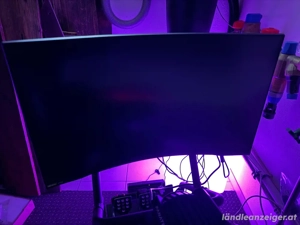Samsung Gaming Monitor curved Bild 2