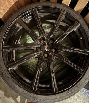 4  AEZ Montreal Black Alufelgen 8J 20 ET44   5 108 