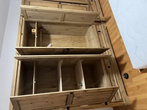 Kleiderschrank vollholz