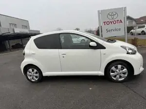 Toyota Aygo Bild 2