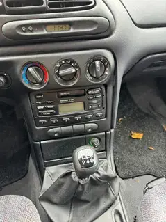 Ford Mondeo 1,8 Champion Bild 5