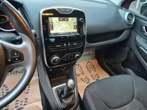 Renault Clio Bild 17