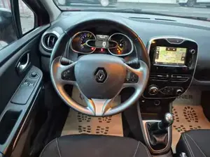 Renault Clio Bild 19