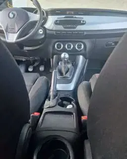 Alfa Romeo Giulietta Bild 7