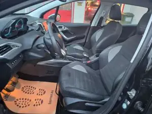 Peugeot 2008 Bild 18