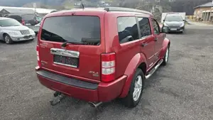 Dodge Nitro RT Allrad   Bild 2