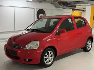 Toyota Yaris Bild 2
