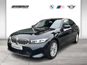 BMW 320d xDrive M Sportpaket // HiFi // LED