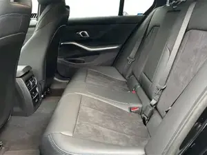 BMW 320d xDrive M Sportpaket // HiFi // LED Bild 11