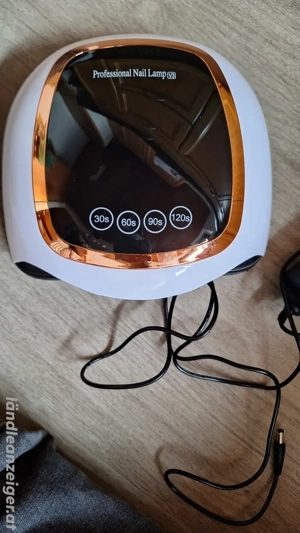 Lampe für Nägel Bild 2