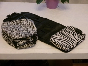 Kulturtasche zum Aufhängen am Spiegel 