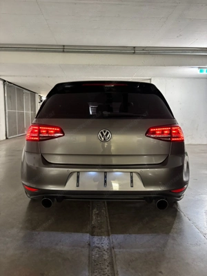 Volkswagen Golf GTI  Bild 8