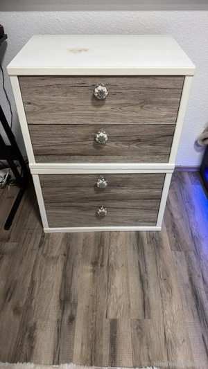 Kommode zu verschenken