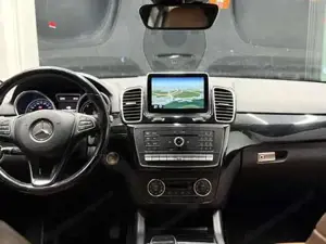 Mercedes-Benz E 350 Bild 9