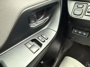 Toyota Yaris Bild 16