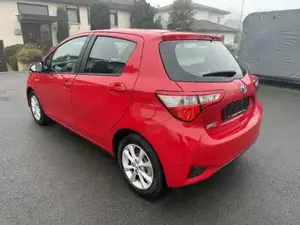 Toyota Yaris Bild 2