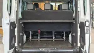 Renault Trafic Bild 14