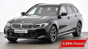 BMW 330e xDrive M Sportpaket // Innovationspaket // Komfortpaket