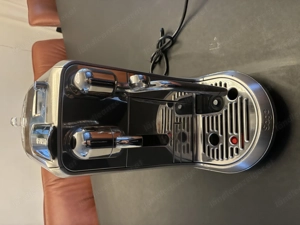 Kaffeemaschine Nespresso Creatista plus