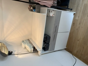 Wickelkommode mit viel Stauraum   im guten Zustand