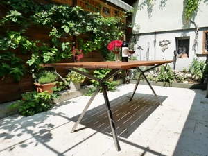Tischgestelle aus Formrohr   Stahlwangen   Bankgestelle (Indoor, Outdoor) Bild 2