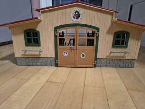 Stall mit Zubehör 