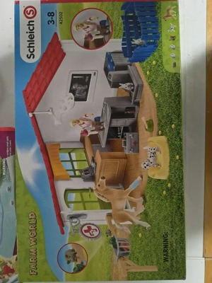 Schleich 42502 Farm World