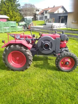 Lindner Schwungradtraktor mit Jenbachmotor Bild 5