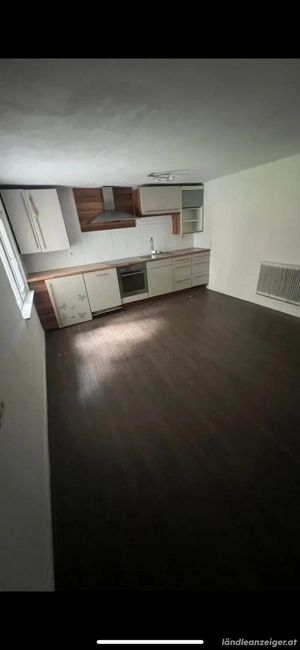 Wg Zimmer Ab Sofort - Möbeliert ! Bild 3