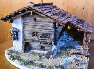 Weihnachtskrippe mit Beleuchtung