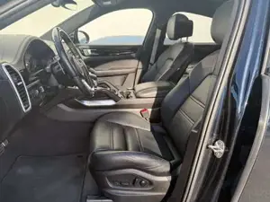 Porsche Cayenne Bild 14