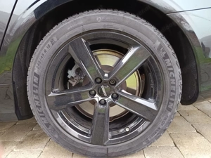 Felgen mit Winterreifen 245   45 R18  - 5 Loch  Bild 5