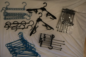 Platzsparende Klapp-Kleiderbügel 