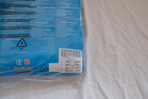 Originalverpackte Bestway-Luftmatratze 