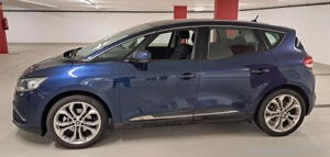 Verkaufe Renault Scenic mit wenig Kilometer 