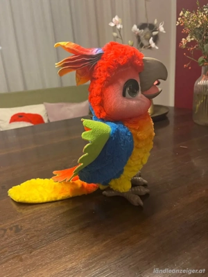 furReal Papagei Bild 2