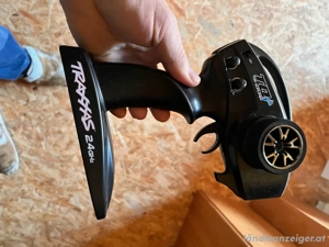 traxxas speedboot m41 Bild 3