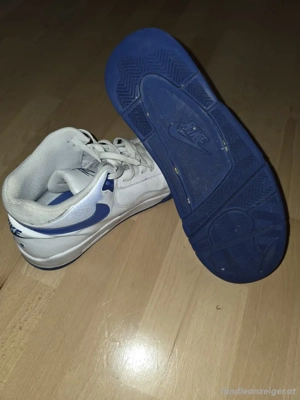 Sneaker Turnschuhe Bild 4