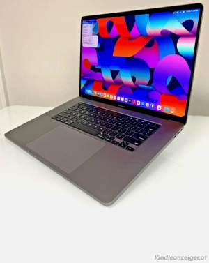    MacBook Pro 2019   Intel i7   512 GB SSD    Bild 4