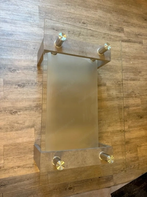 Moderner Couchtisch mit Glasplatte   wegen Umzug zu verkaufen Bild 2