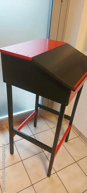 Stehpult mit Ablagefach Bild 3