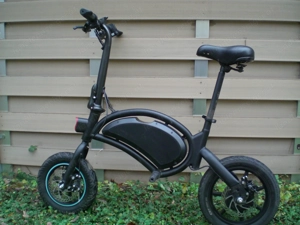 Kompakter E-Scooter Bild 2