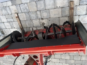 Schneeschleuder, Schneefräse Bild 2