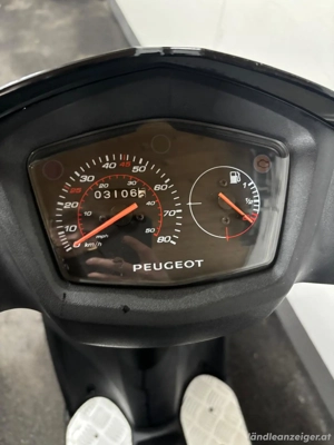 Peugeot Kissbee Roller ,,Black Edition'' + Helm Bild 5