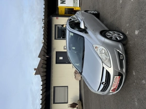 Opel Corsa TÜV 2027 Bild 3