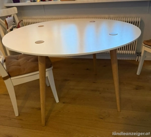 Esstisch rund 120 cm  76 cm hoch